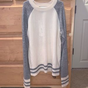 Aqua Women’s S Gray/White Stripe Cashmere Sweater